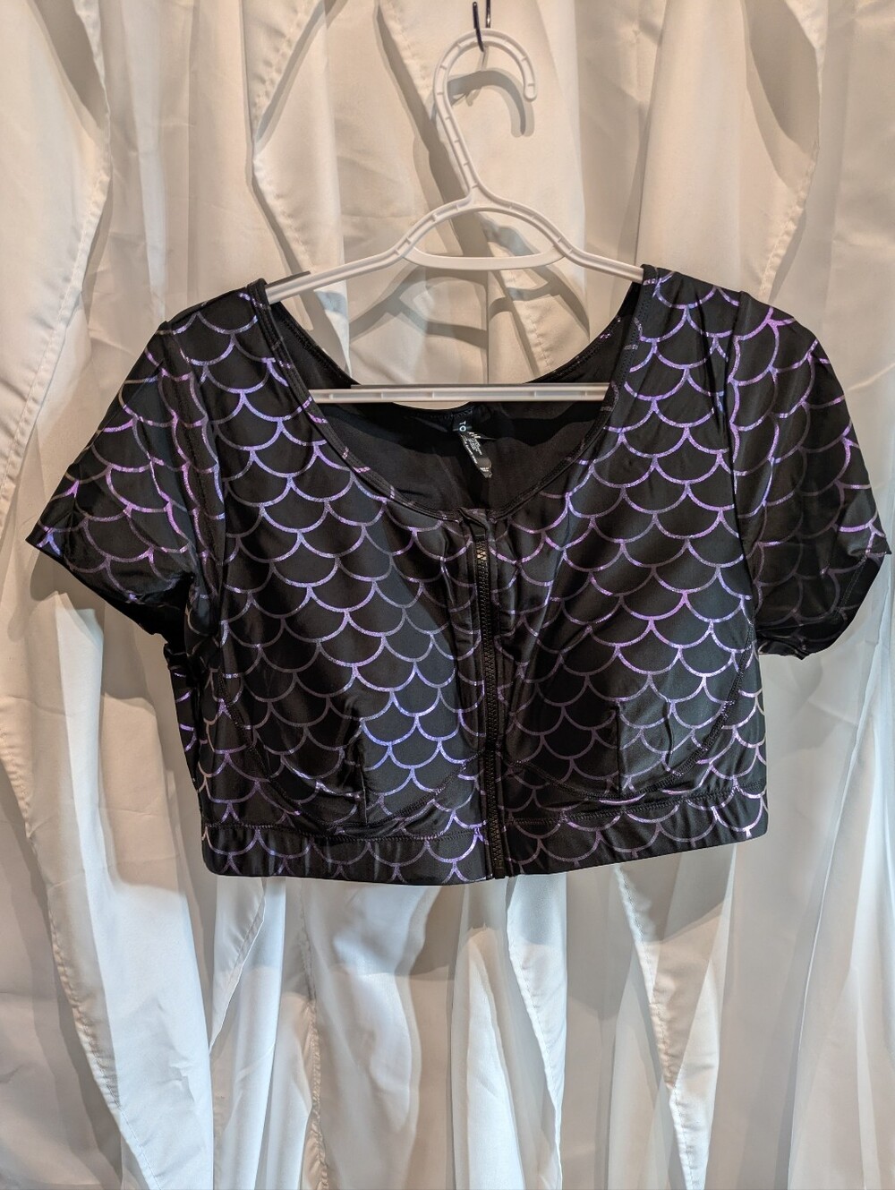 E3 Torrid Mermaid Zip Front Short Sleeve Active Swim Top Plus Size 1X